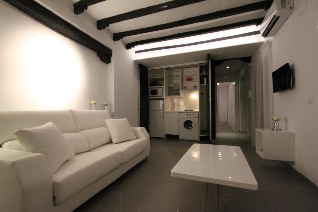 Apartamentos Casa Resekas Алмагро Екстериор снимка